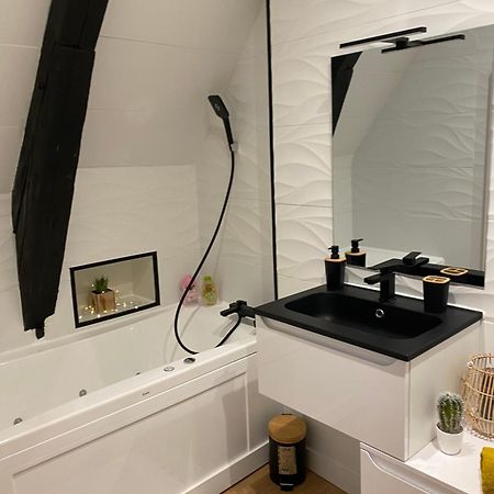 Cosy & Tendance Spa Пуатьє Екстер'єр фото